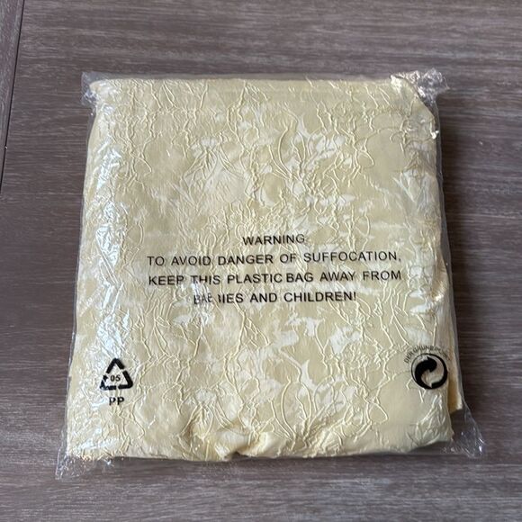 Babyboo SAOIRSE MIDI DRESS - LEMON size XS NWT in packaging - Picture 6 of 6